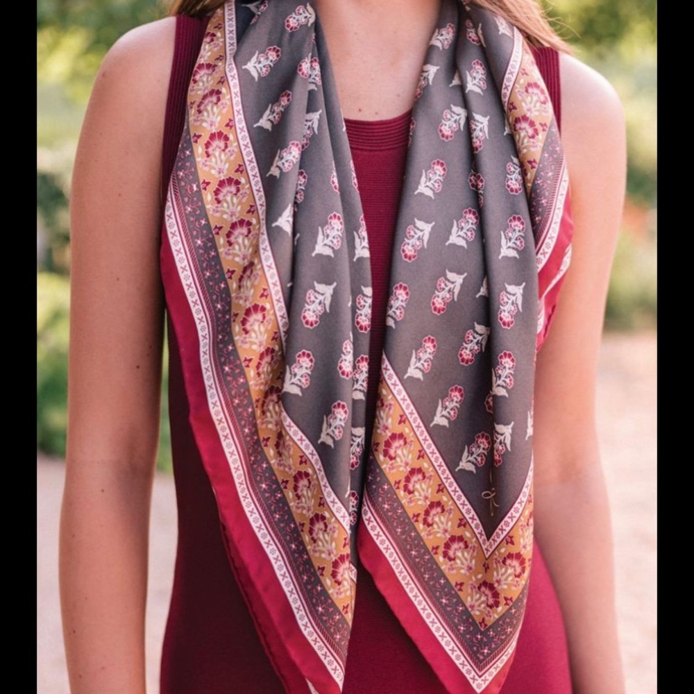 Gal Meets Glam Carlene Silk Scarf